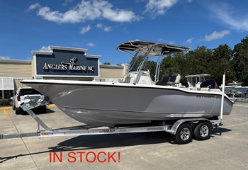 2027 Key West 239 FS Manta Gray  Boat